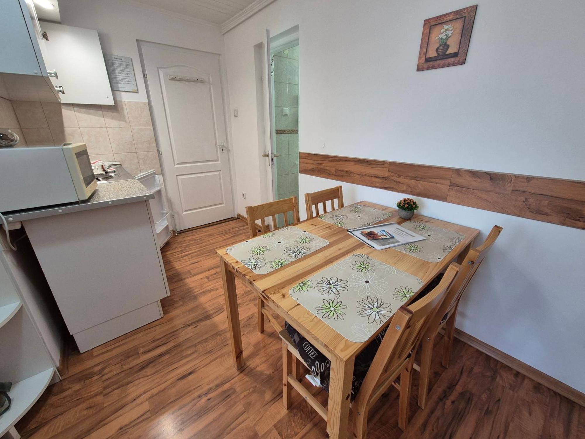 Roxanna Apartman Gyula Luaran gambar