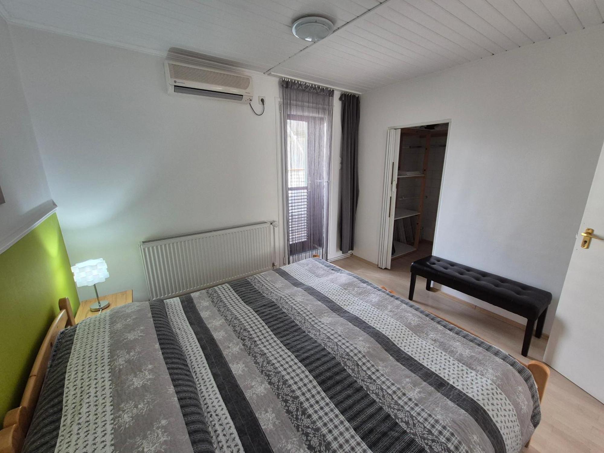 Roxanna Apartman Gyula Luaran gambar