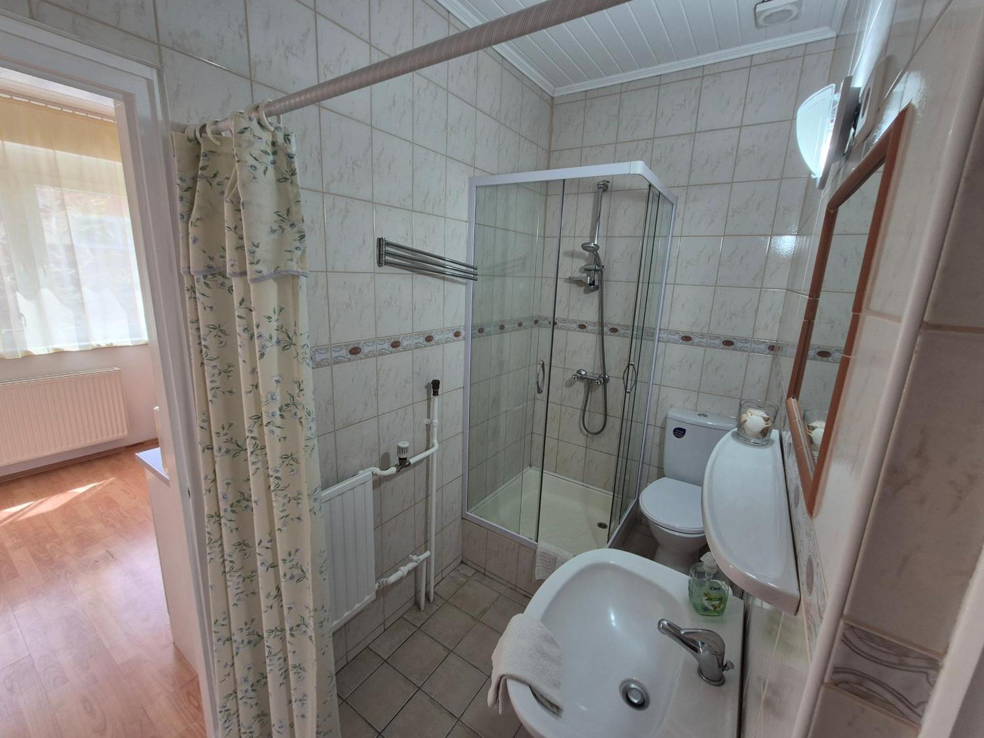 Roxanna Apartman Gyula Luaran gambar