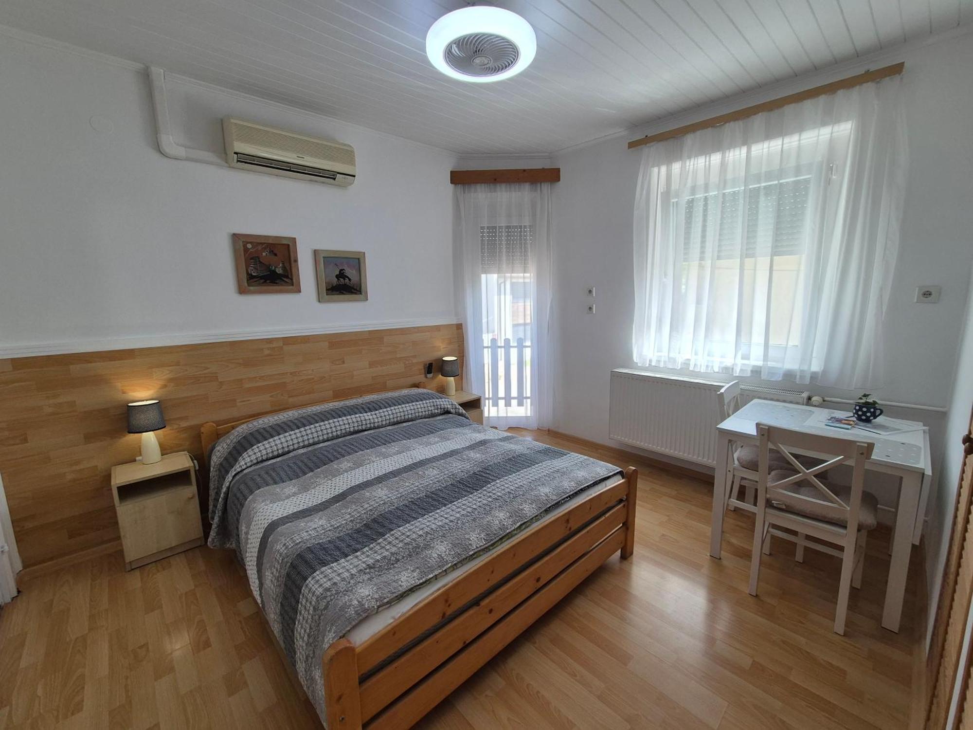 Roxanna Apartman Gyula Luaran gambar