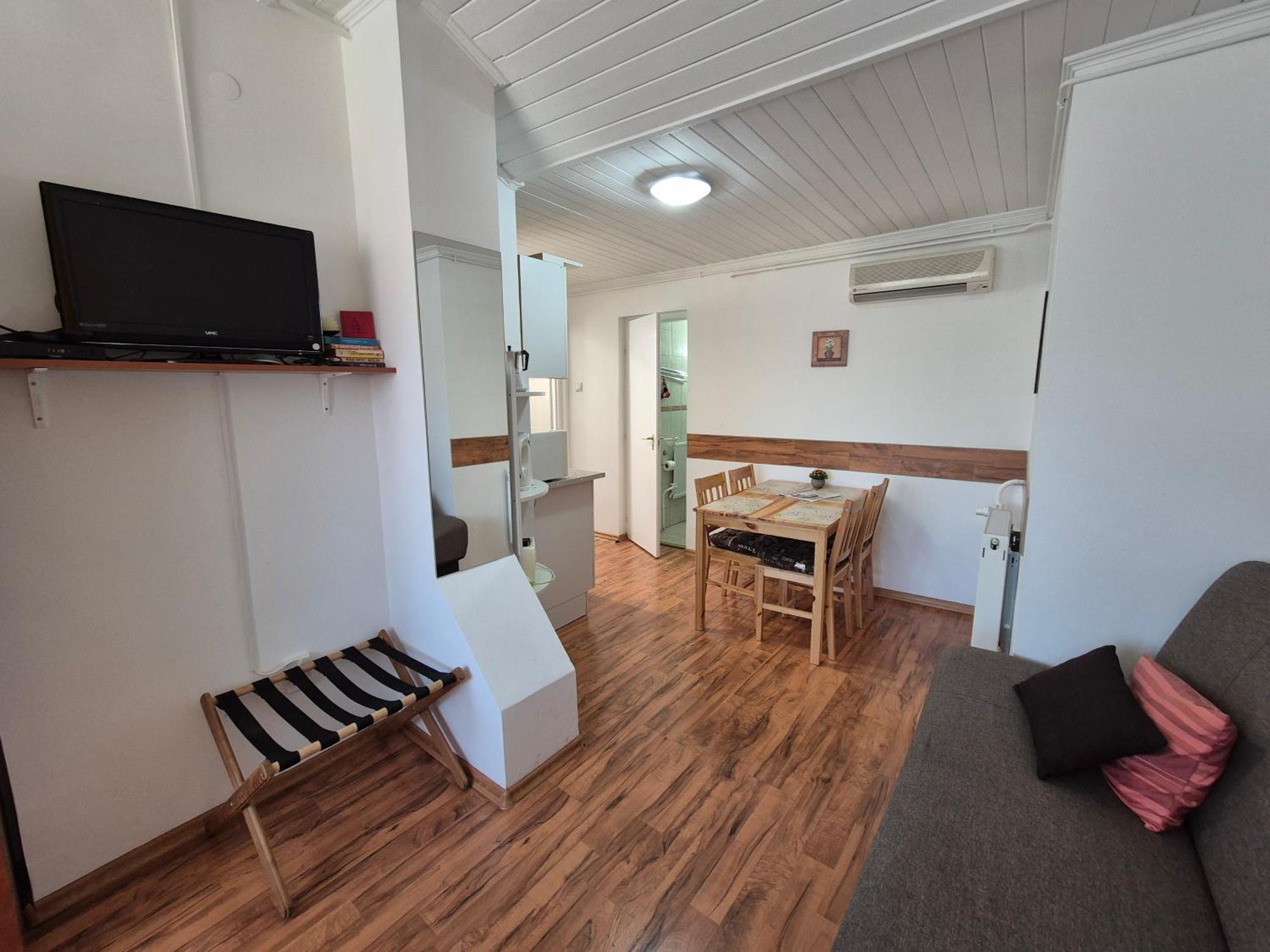 Roxanna Apartman Gyula Luaran gambar