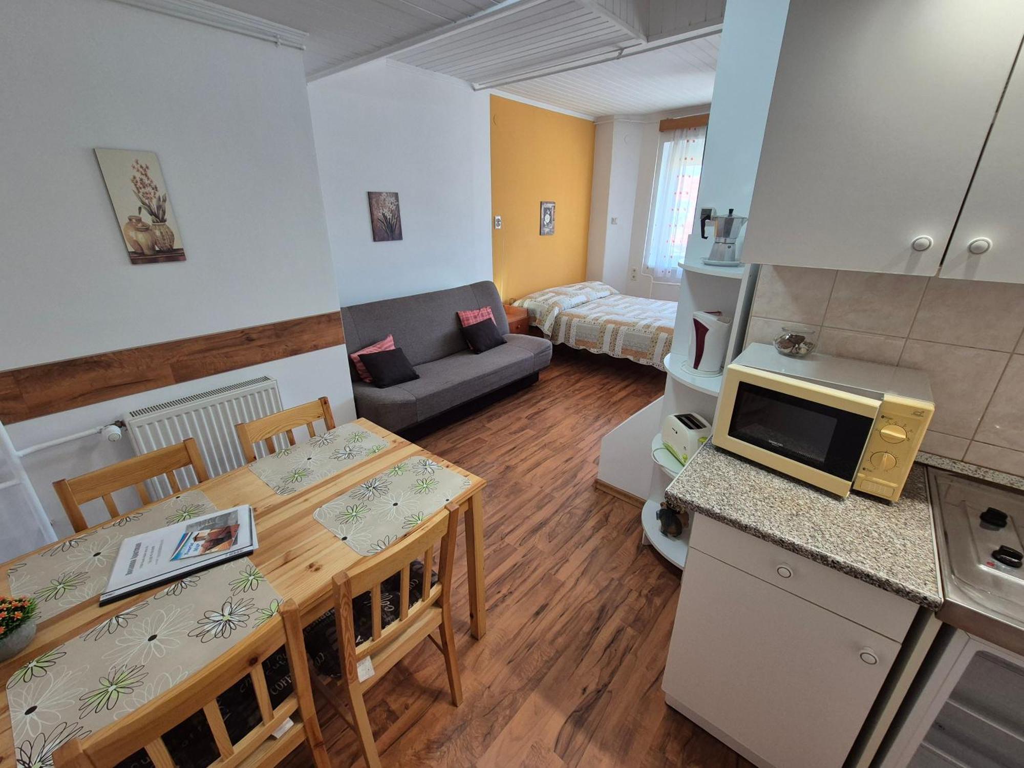 Roxanna Apartman Gyula Luaran gambar
