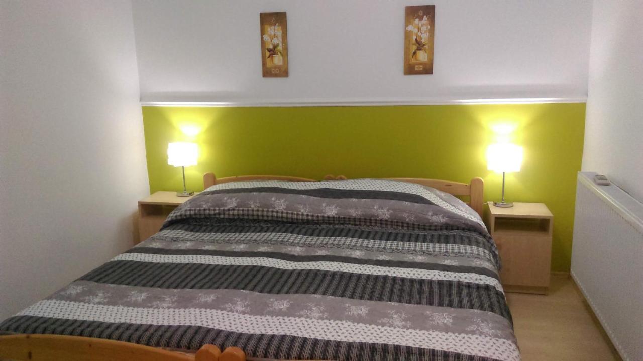 Roxanna Apartman Gyula Luaran gambar