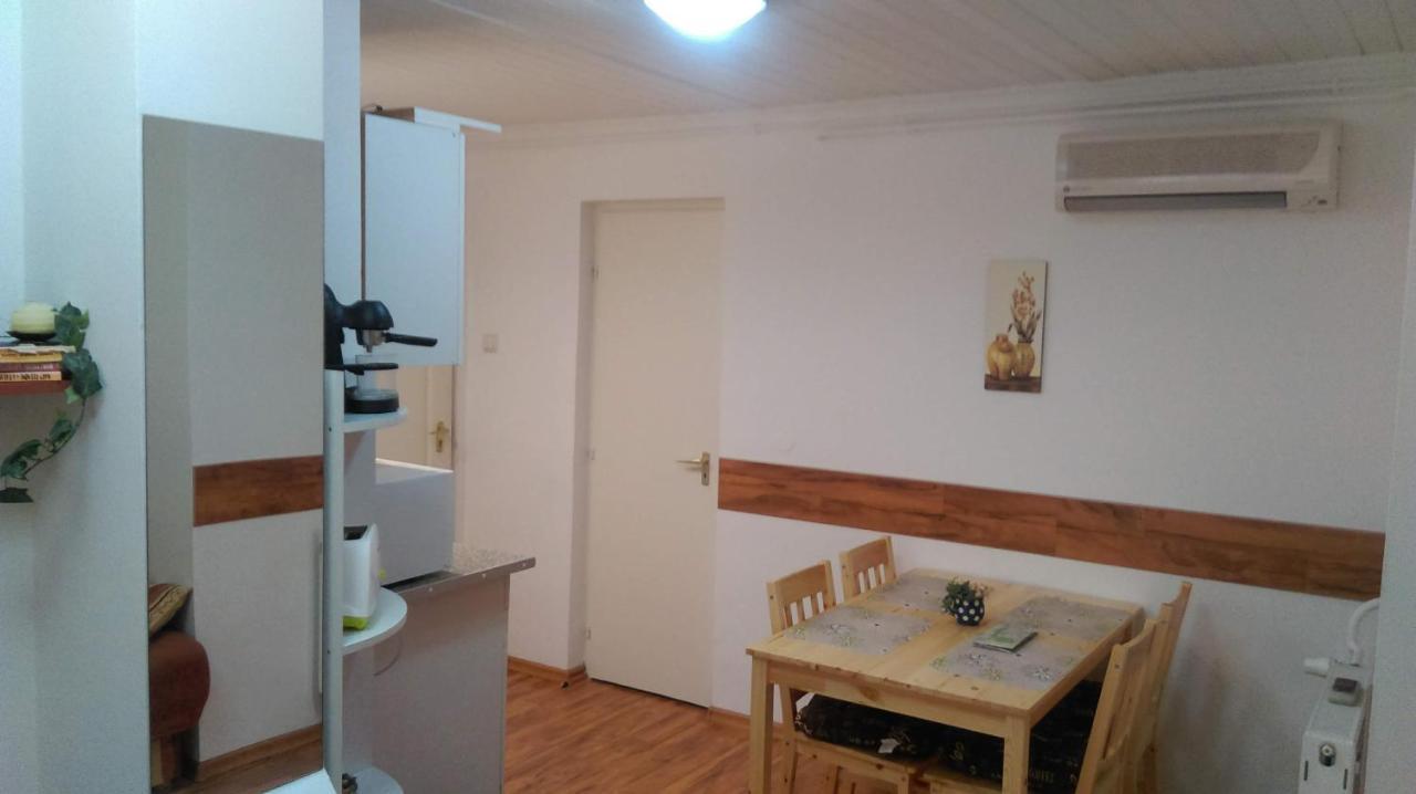 Roxanna Apartman Gyula Luaran gambar